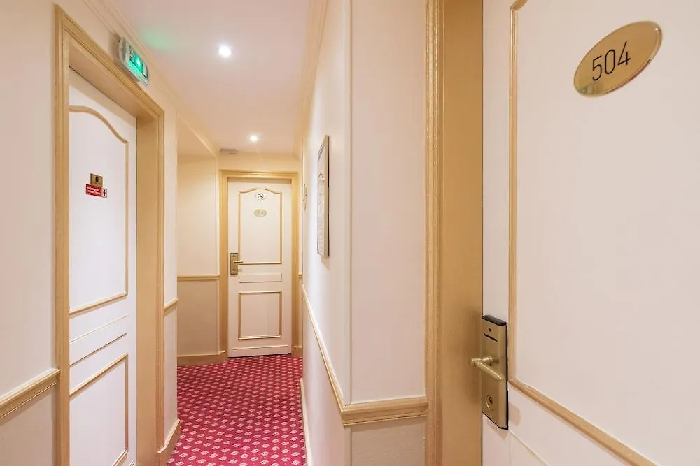 Etoile Saint Ferdinand By Happyculture Hotel