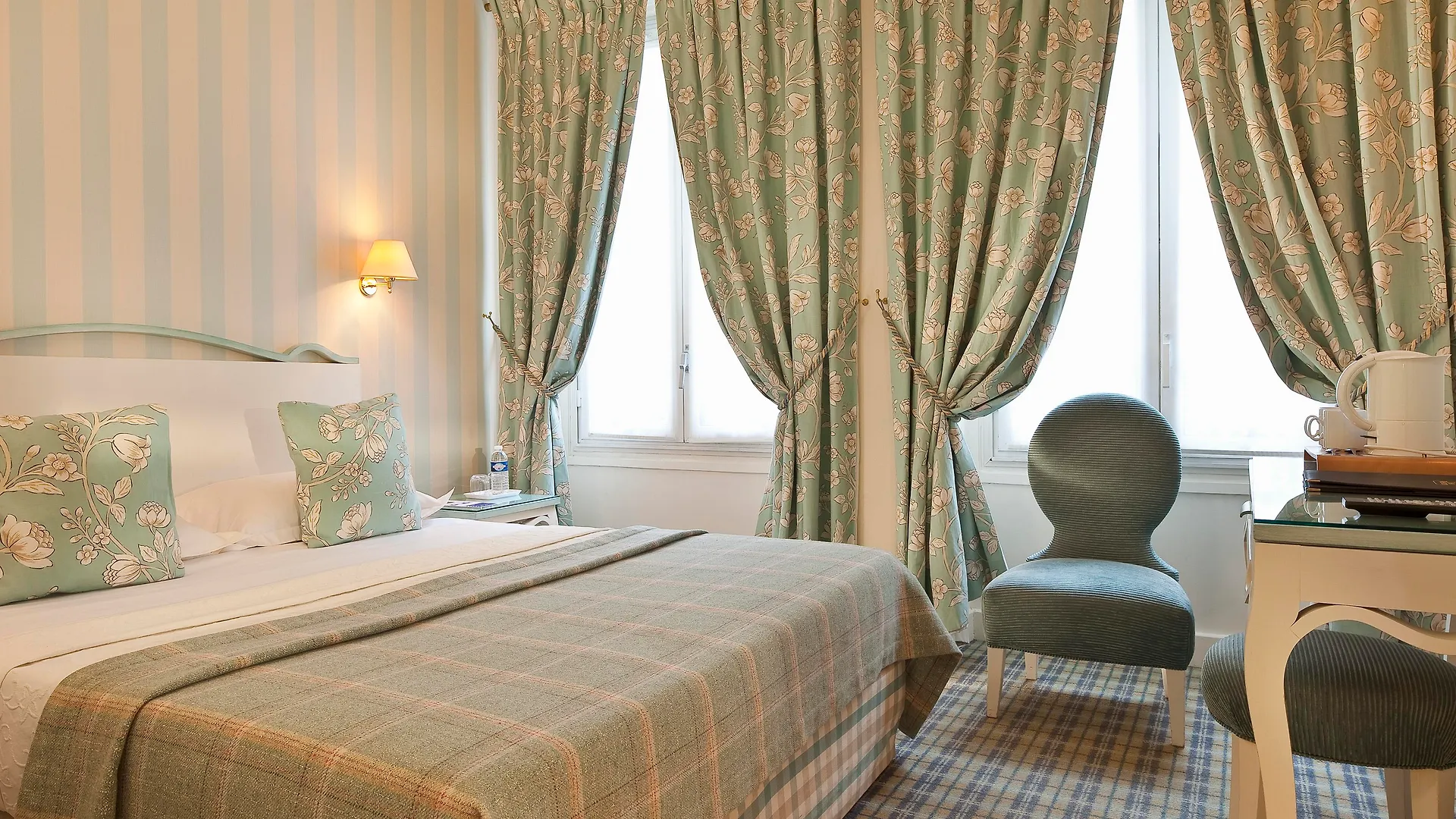 Etoile Saint Ferdinand By Happyculture 4*