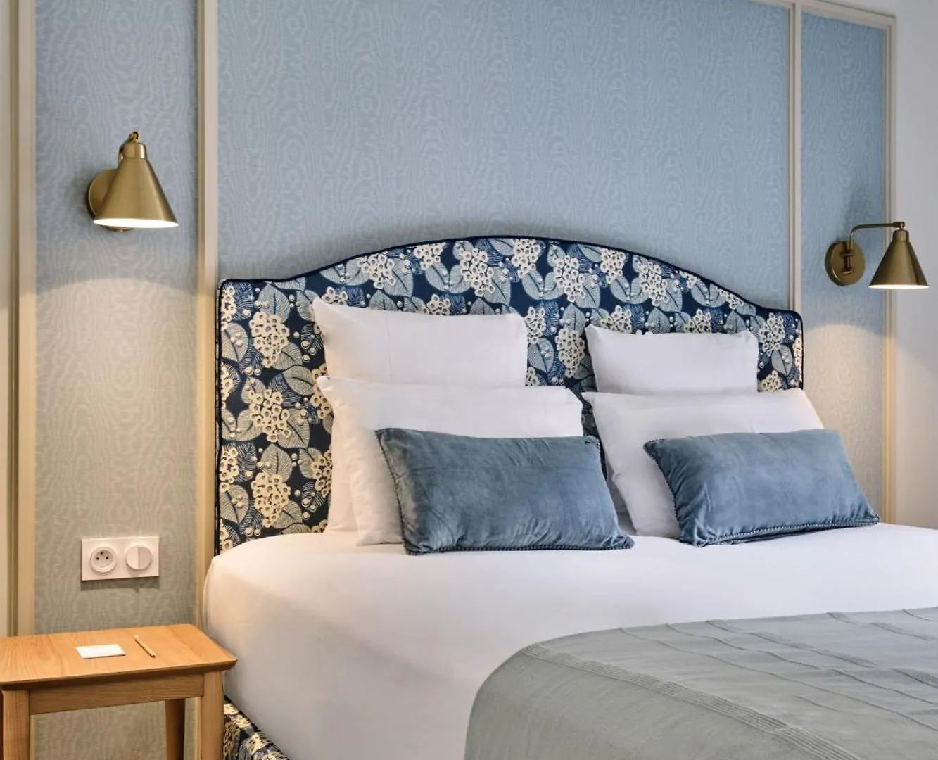 Etoile Saint Ferdinand By Happyculture 4* Paris